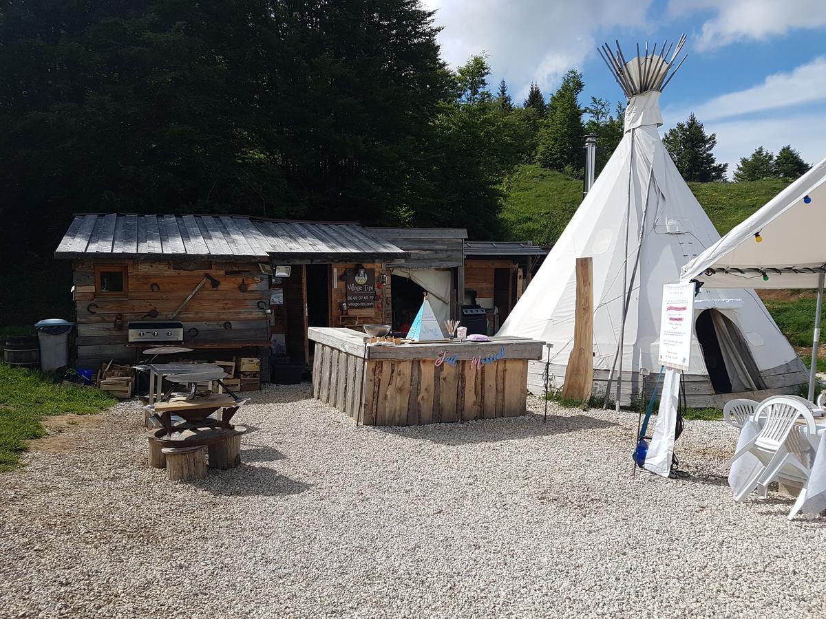Village Tipi La Féclaz Eksteriør bilde